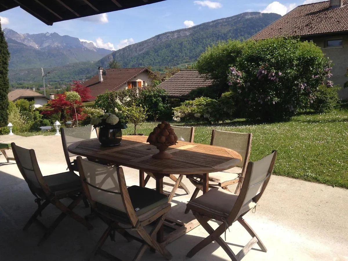 Holiday home La Maison Des Bleuets Saint-Jorioz